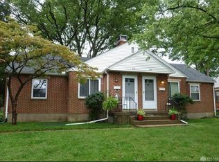 414 Lewiston Rd, Kettering, OH 45429