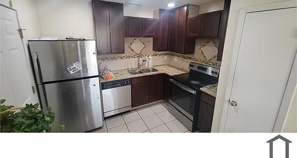 4136 Wilshire Blvd — Photo 6