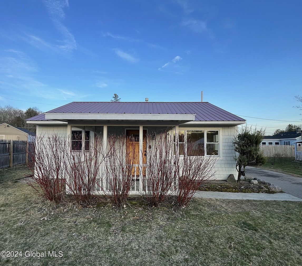 1st image of 26 Prospect Drive