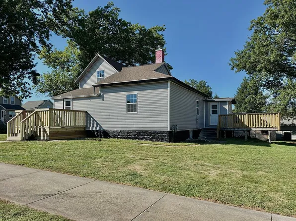 311 W Nevada St, Marshalltown, IA 50158