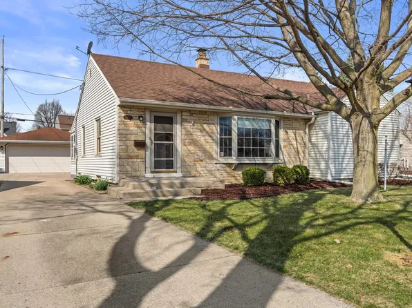 2459 South 82nd STREET, West Allis, WI 53219