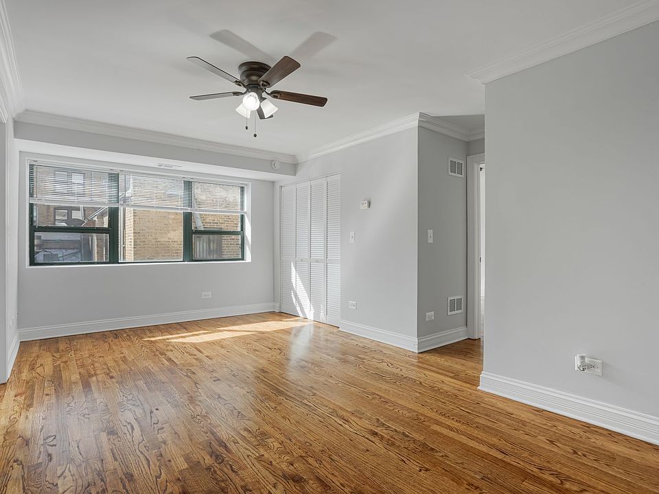 1st image of 7616 N Marshfield Ave APT 202
