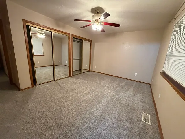 2553 W Sheryl St — Photo 3