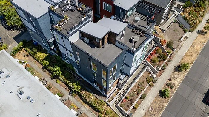 3908A S Hudson St — Photo 42