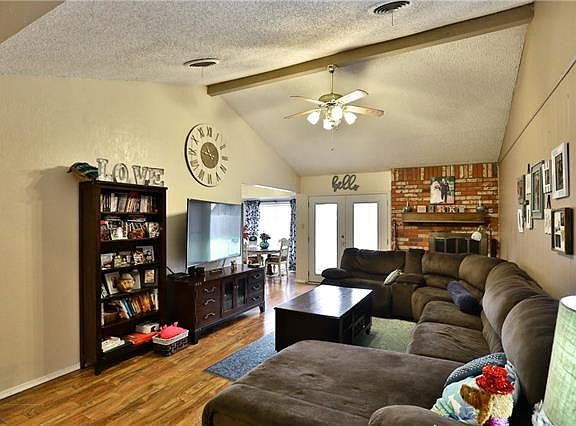 4th image of 5410 Teresa Ln