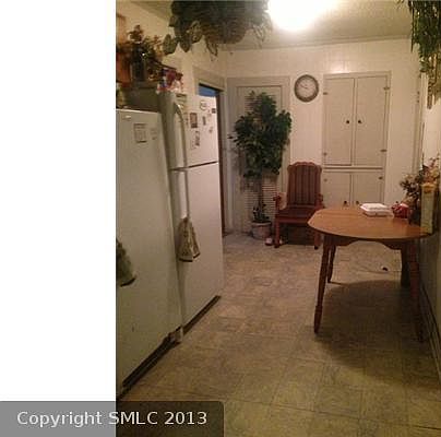 3rd image of 409 McKenzie Pl