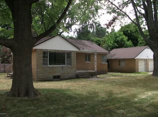 865 Forest Park Rd, Muskegon, MI 49441