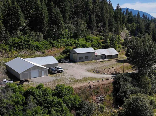 5795 Squilax Anglemont Rd, Columbia Shuswap, BC V0E 1M6