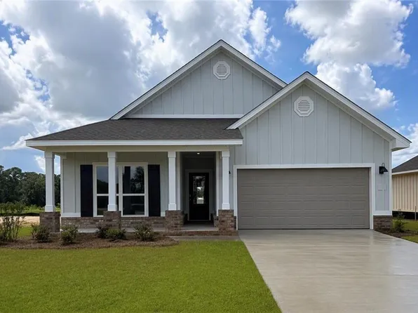 7643 Anglebrook Rd N, Mobile, AL 36695