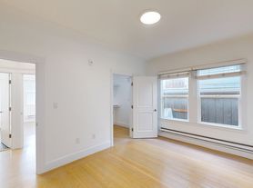 3510 18th St, San Francisco, CA