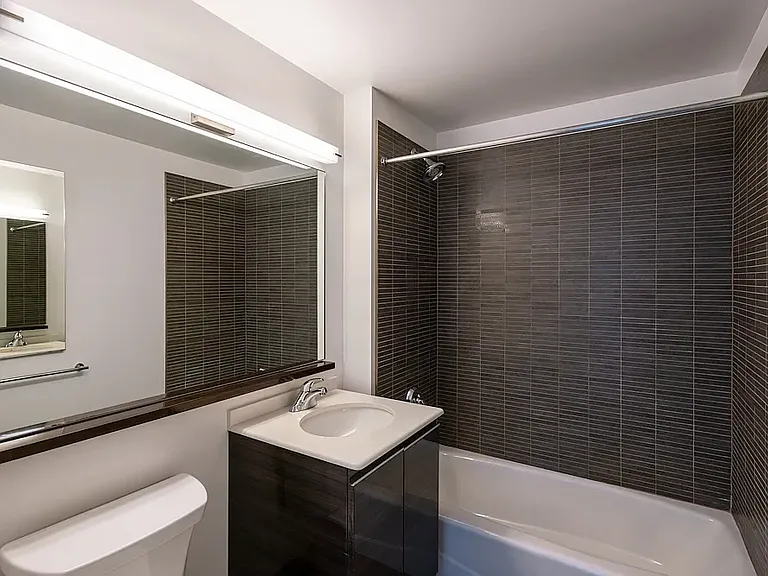 66 Rockwell Pl #8D — Photo 6