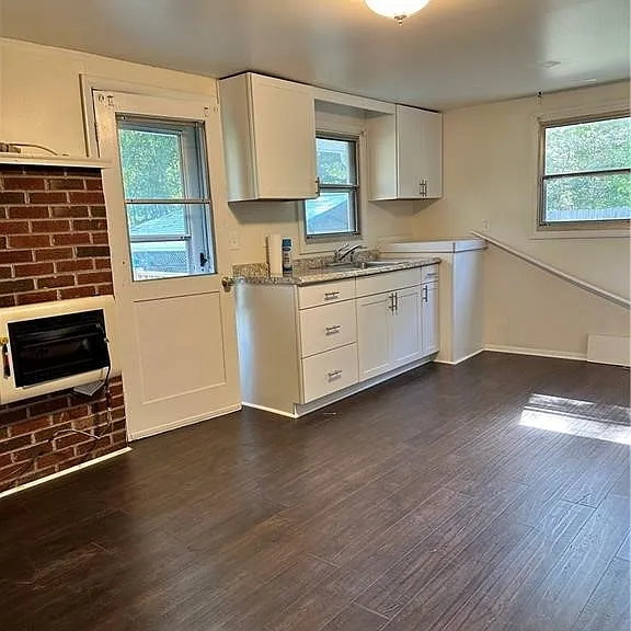 15817 Gatewood Rd — Photo 2