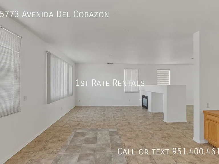 15773 Avenida Del Corazon — Photo 4