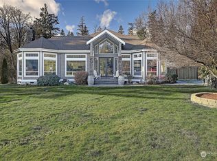 1864 Journeys End Ln, Camano Island, WA 98282