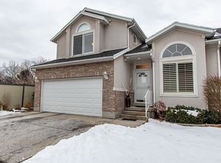 5673 S Highland Park Ct #1, Salt Lake City, UT 84121
