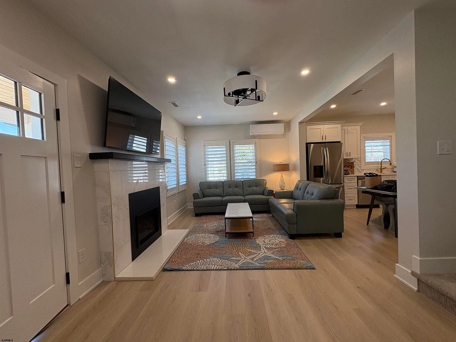 4 bed, 2.5 bath, $90,000 — Photo 4
