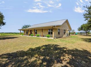 4800 Petter Rainosek Loop, La Grange, TX 78945