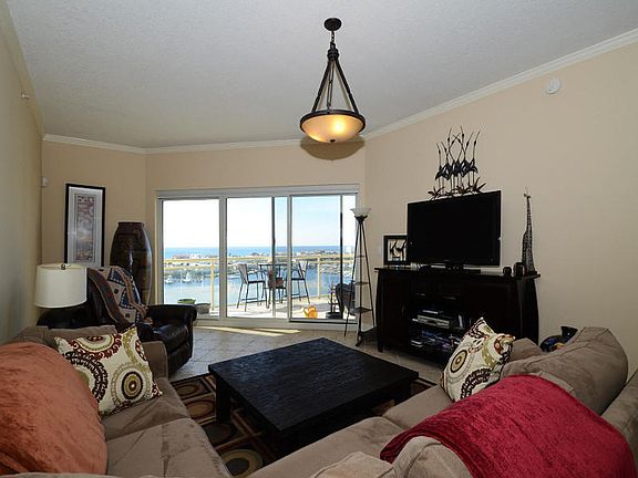 3rd image of 770 Harbor Blvd Unit 7F