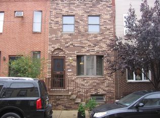 2527 S Alder St, Philadelphia, PA 19148