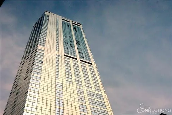 Rented by City Connections Realty | media 80