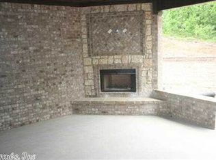 14004 Foxfield Ln, Little Rock, AR 72211