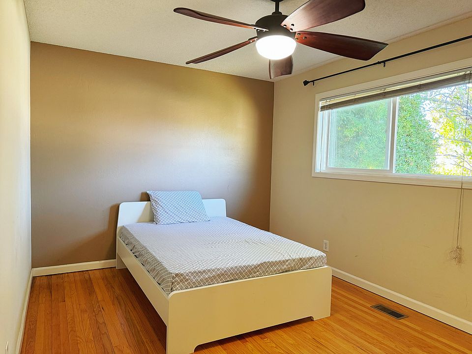 1st image of 2284 Sunrise Dr #240