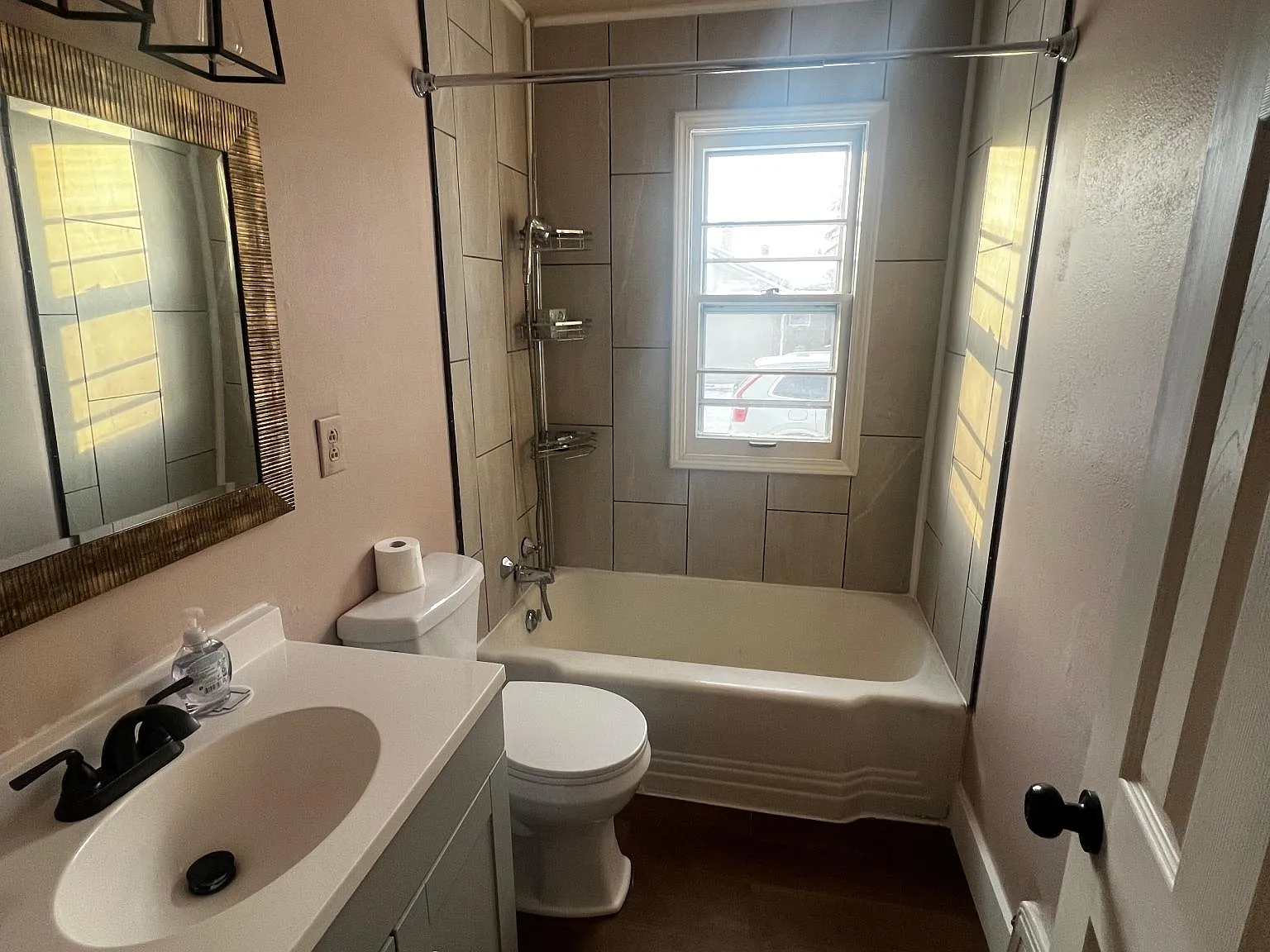4 bed, 1534 sqft, $2,100 — Photo 4