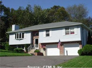 54 Kendall Cir, Waterbury, CT 06708