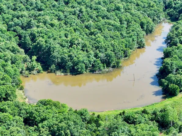 E 1060th Rd, McLoud, OK 74851