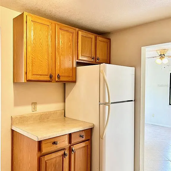 718 Buckminster Cir — Photo 8