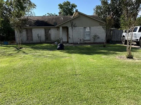 111 Foster Street, Baytown, TX 77520