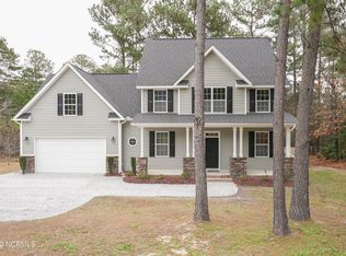 292 Spring Meadows Dr, Aberdeen, NC 28315