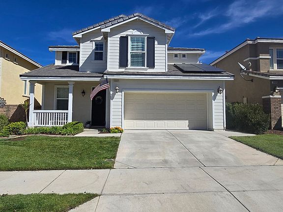 2nd image of 33411 Wallace Way