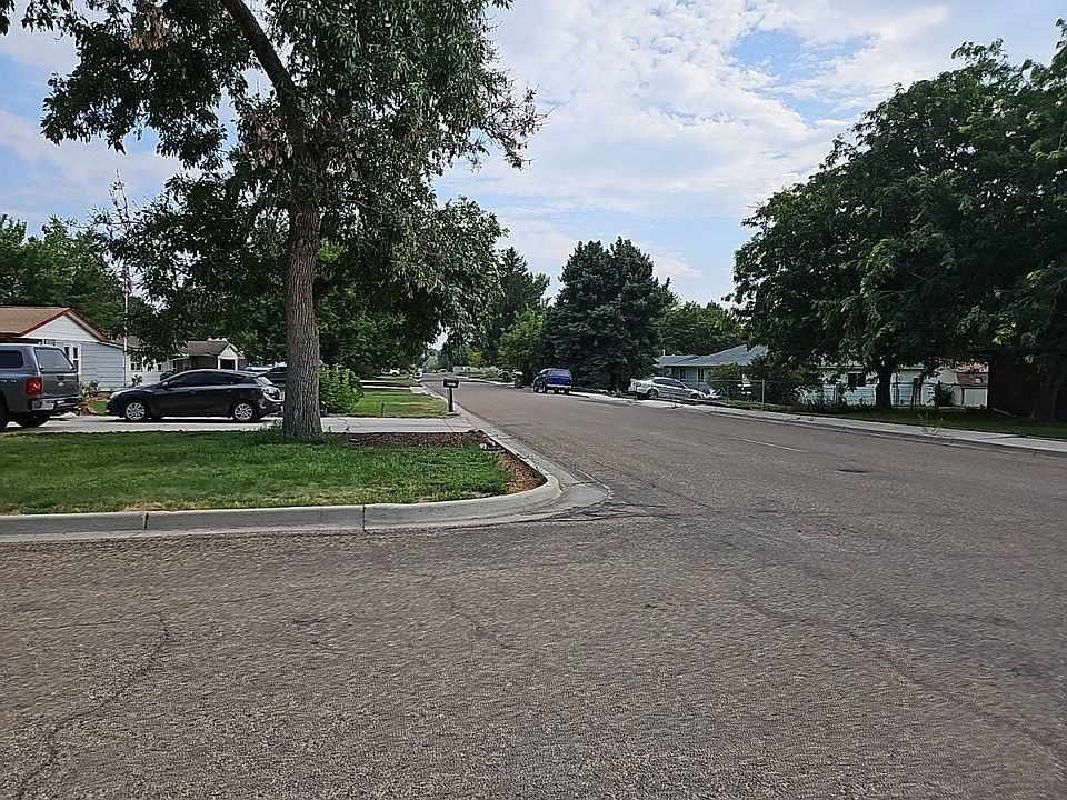 2nd image of 3216 College Ave