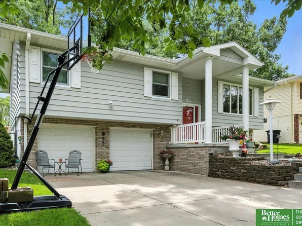 5509 S 91st St, Omaha, NE 68127