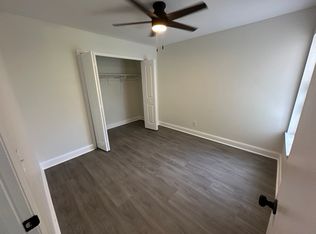 23 N Berwick Dr, Savannah, GA 31406