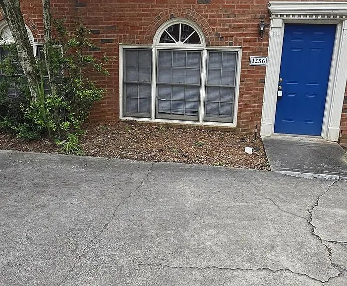 1256 Sweet Pine Dr — Photo 1