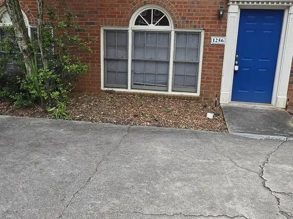 1256 Sweet Pine Dr, Norcross, GA 30093