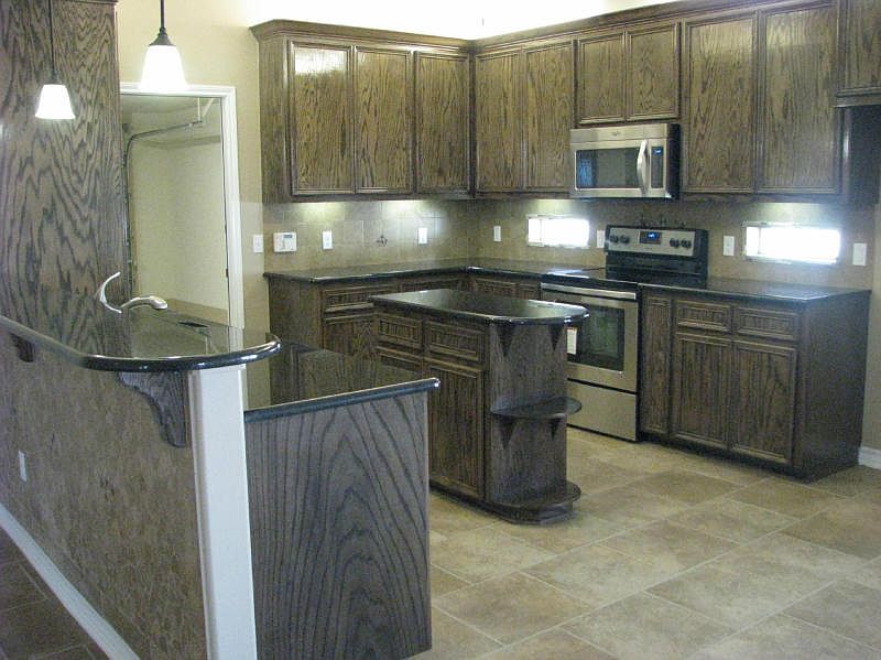1st image of 7006 Vineyard Dr
