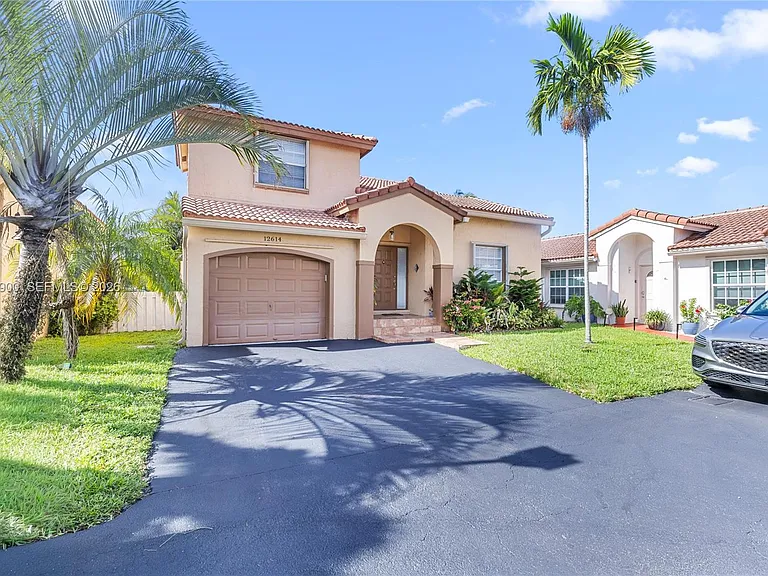 12614 NW 12th Ct — Photo 28