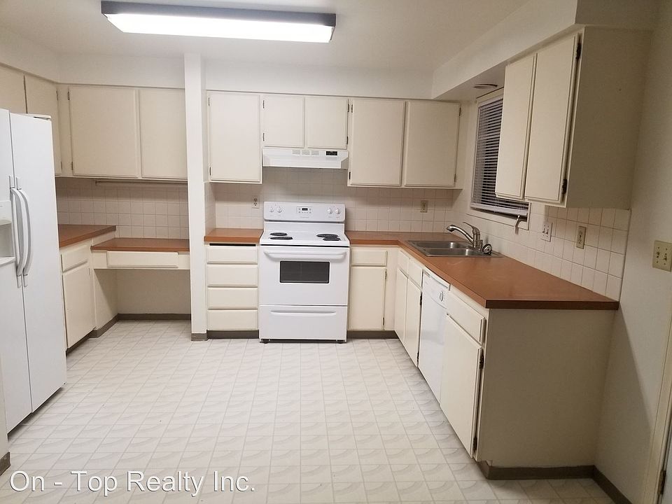 1st image of 7417 N Calkins Dr