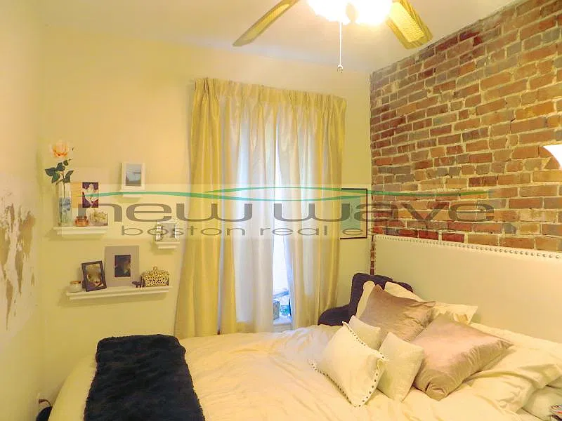 2 bed, 650 sqft, $3,500 — Photo 4