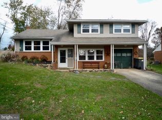 2633 Bardell Dr, Wilmington, DE 19808