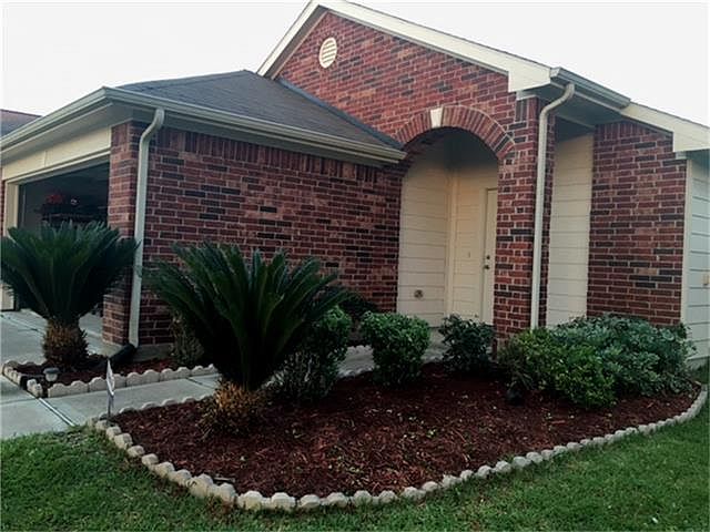 1st image of 19327 Golden Cactus Ln