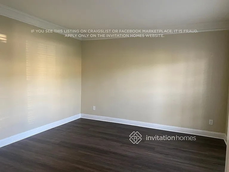 4001 Sedgewick Rd — Photo 5