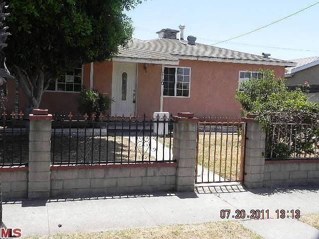 1st image of 2700 W 134th St