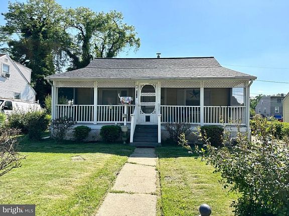 3rd image of 5415 Montbel Ave