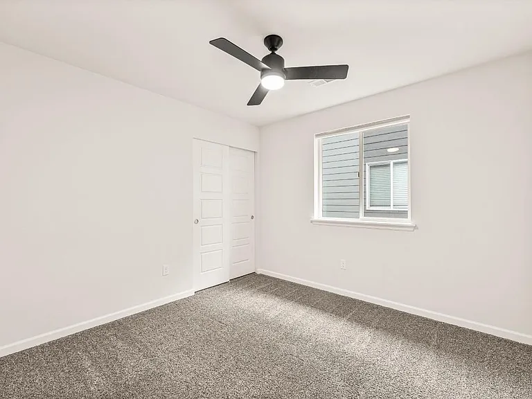 9966 Dain St SE — Photo 30