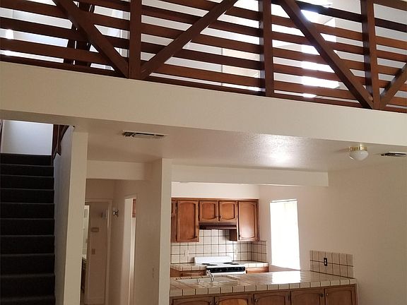 3rd image of 2834 W Mission Ct