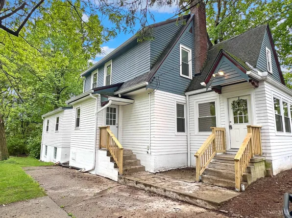 6137 Benneville St, Cincinnati, OH 45230